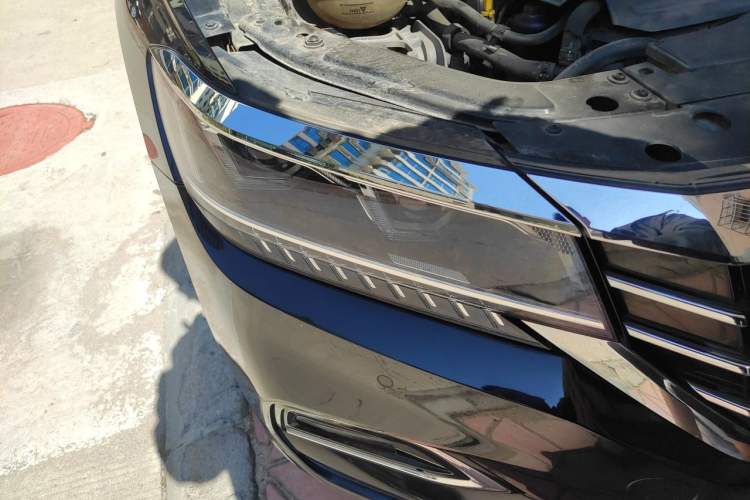 Used Volkswagen Passat 2019 330TSI Prestige Edition China V Standard Right Front Headlight