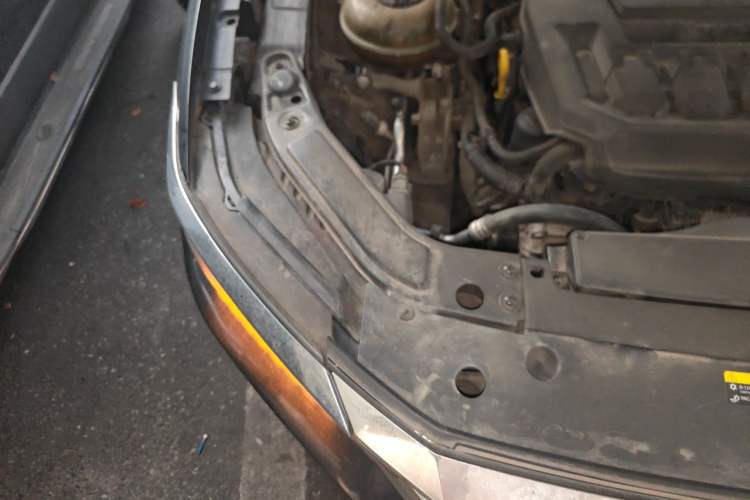 Used Volkswagen Passat 2019 330TSI Luxury Edition China VI Standard Right Front Headlight
