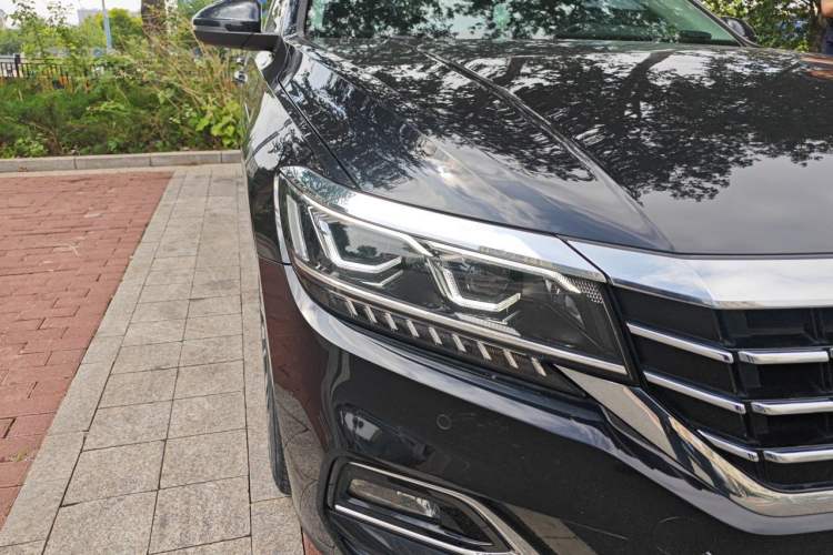 Used Volkswagen Passat 2019 380TSI Luxury Edition China VI Standard Right Front Headlight