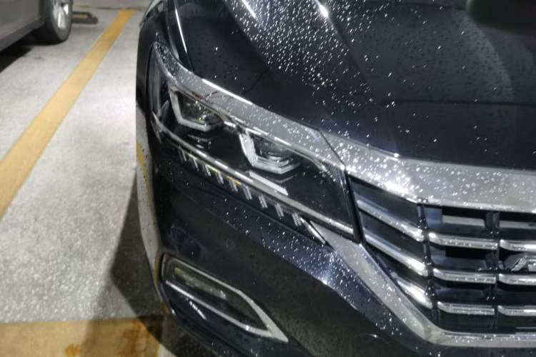 Used Volkswagen Passat 2019 330TSI Luxury Edition China VI Standard Right Front Headlight