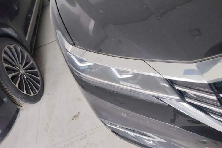 Used Volkswagen Passat 2019 330TSI Elite Edition China VI Right Front Headlight