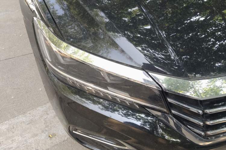 Used Volkswagen Passat 2019 330TSI Luxury Edition China VI Standard Right Front Headlight