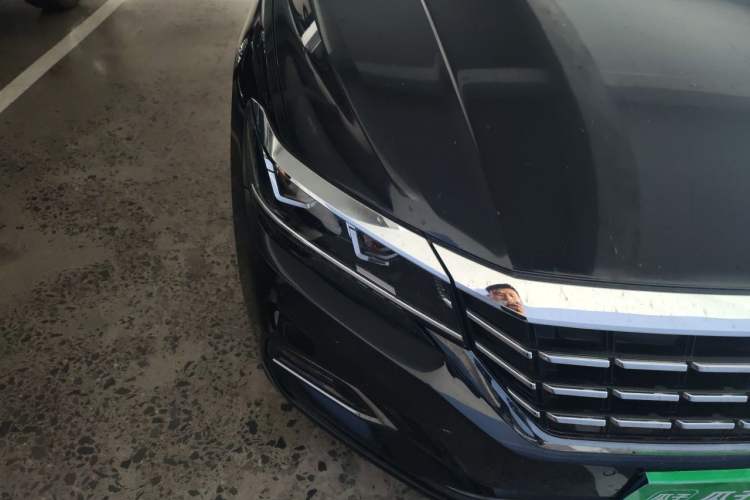 Used Volkswagen Passat 2019 330TSI Elite Edition China VI Right Front Headlight