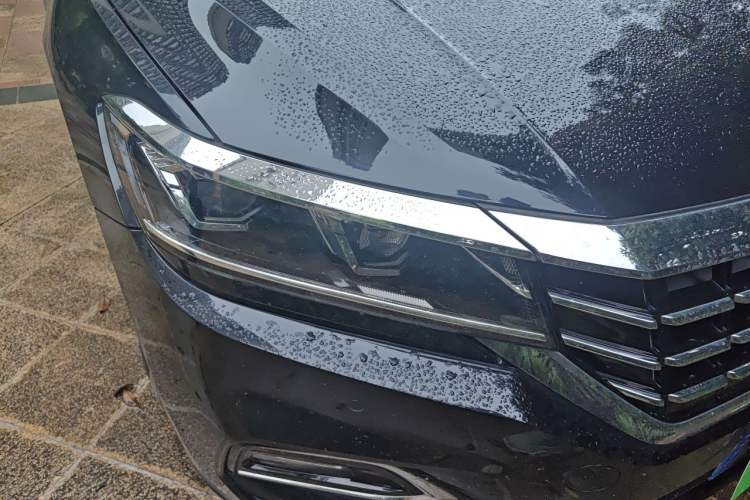 Used Volkswagen Passat 2019 330TSI Elite Edition China V Standard Right Front Headlight