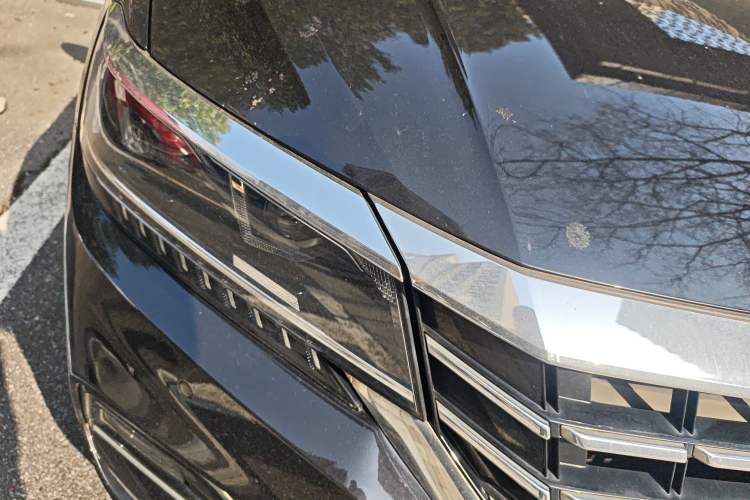 Used Volkswagen Passat 2019 330TSI Luxury Edition China VI Standard Right Front Headlight