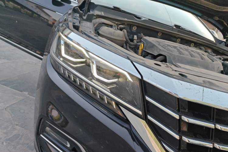 Used Volkswagen Passat 2019 330TSI Luxury Edition China VI Standard Right Front Headlight