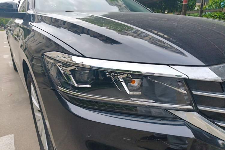 Used Volkswagen Passat 2019 330TSI Elite Edition China V Standard Right Front Headlight