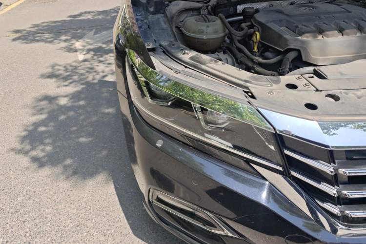 Used Volkswagen Passat 2019 330TSI Elite Edition China VI Right Front Headlight