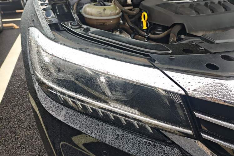 Used Volkswagen Passat 2019 330TSI Luxury Edition China VI Standard Right Front Headlight