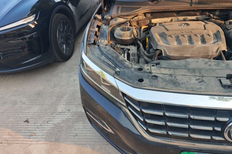 Used Volkswagen Passat 2019 330TSI Elite Edition China VI Right Front Headlight