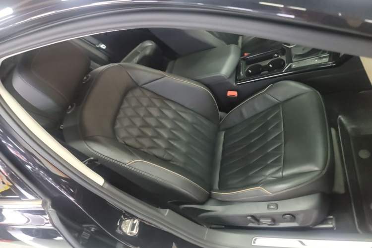 Used Volkswagen Passat 2019 380TSI Prestige Edition China VI Standard Right Front Seat