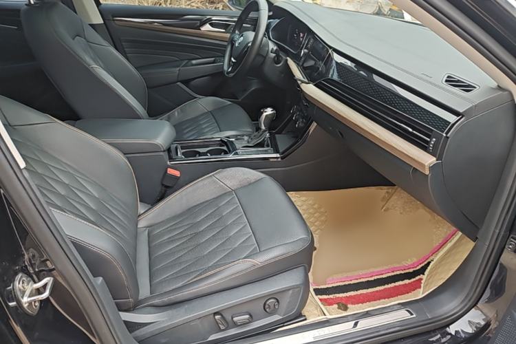 Used Volkswagen Passat 2019 380TSI Luxury Edition China VI Standard Right Front Seat