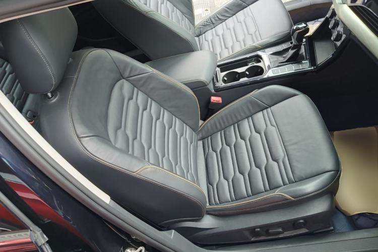 Used Volkswagen Passat 2019 330TSI Elite Edition China V Standard Right Front Seat