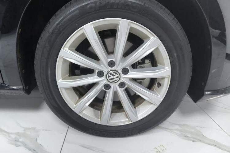 Used Volkswagen Passat 2019 330TSI Elite Edition China V Standard Right Front Wheel Hub