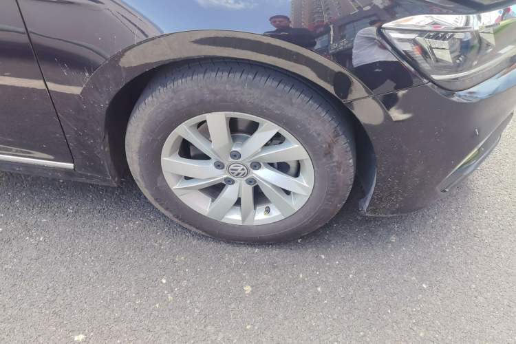 Used Volkswagen Passat 2019 280TSI Business Edition China VI Right Front Wheel Hub