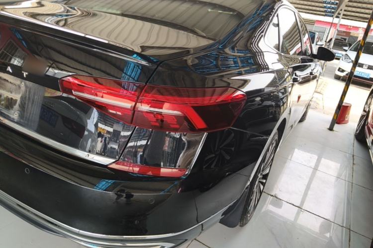 Used Volkswagen Passat 2019 330TSI Luxury Edition China VI Standard Right Rear Taillight