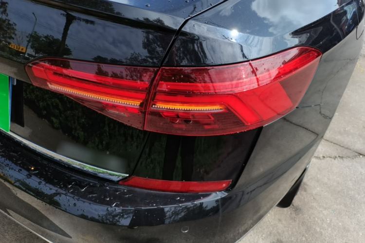 Used Volkswagen Passat 2019 380TSI Luxury Edition China VI Standard Right Rear Taillight
