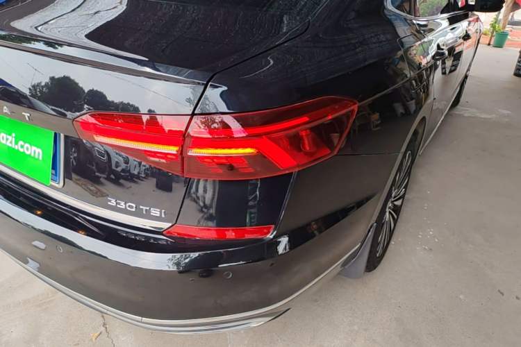 Used Volkswagen Passat 2019 330TSI Prestige Edition China V Standard Right Rear Taillight
