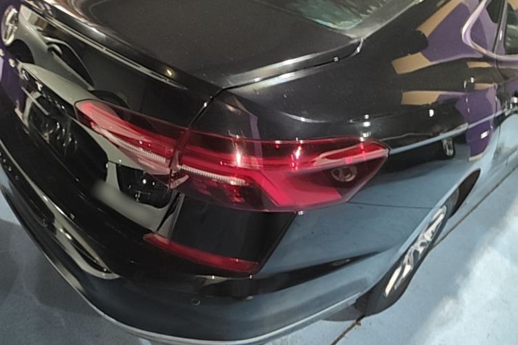 Used Volkswagen Passat 2019 280TSI Business Edition China VI Right Rear Taillight