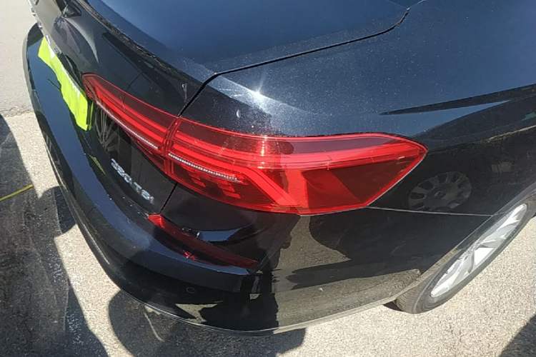 Used Volkswagen Passat 2019 280TSI Business Edition China VI Right Rear Taillight