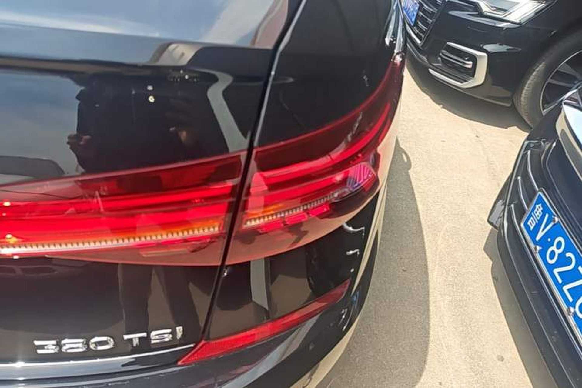 Used Volkswagen Passat 2019 380TSI Prestige Edition China VI Standard Right Rear Taillight