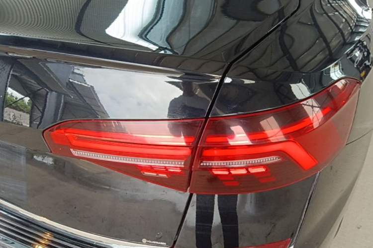 Used Volkswagen Passat 2019 330TSI Luxury Edition China VI Standard Right Rear Taillight