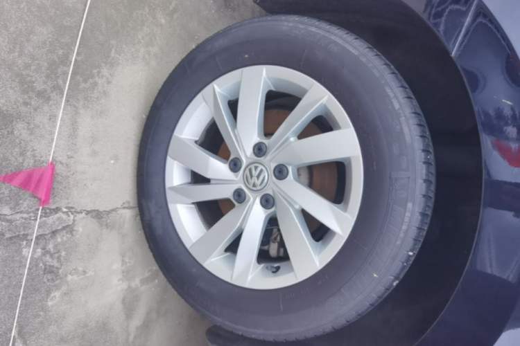 Used Volkswagen Passat 2019 280TSI Business Edition China VI Right Rear Wheel Hub