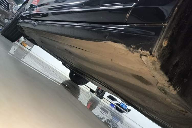 Used Volkswagen Passat 2019 330TSI Luxury Edition China VI Standard Right Side Sill