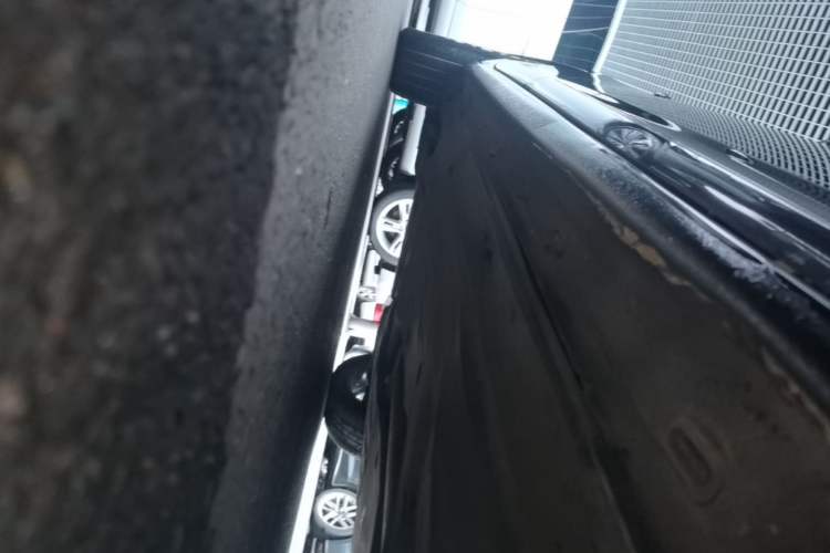 Used Volkswagen Passat 2019 330TSI Prestige Edition China VI Standard Right Side Sill