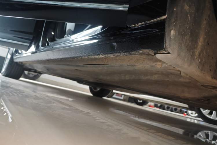 Used Volkswagen Passat 2019 280TSI Business Edition China VI Right Side Sill