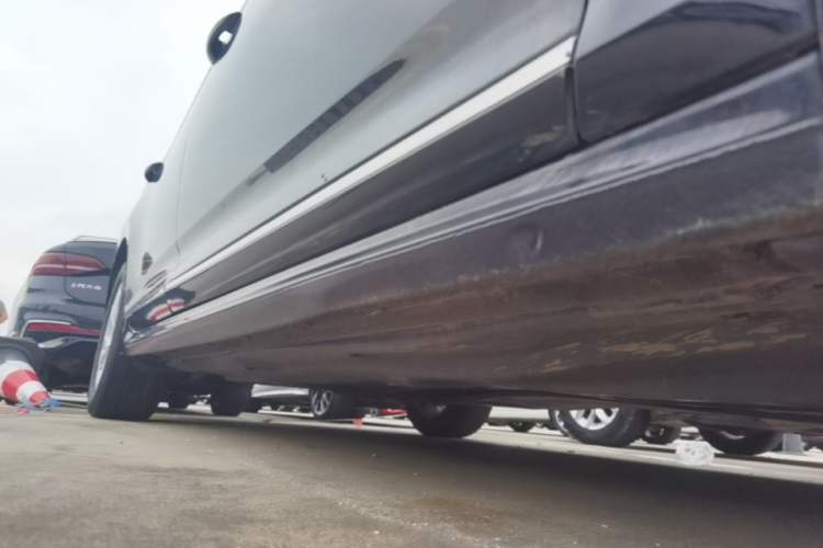 Used Volkswagen Passat 2019 280TSI Business Edition China VI Right Side Sill