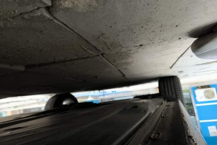 Used Volkswagen Passat 2019 330TSI Elite Edition China VI Right Side Sill