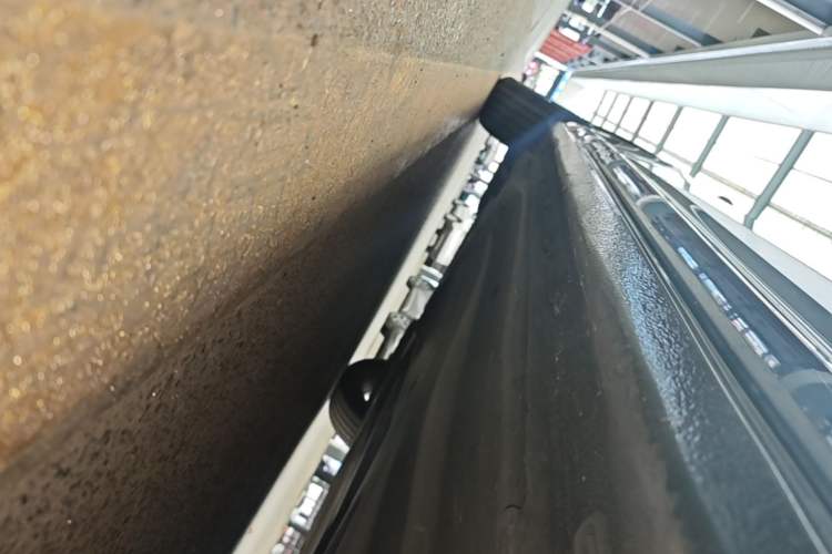 Used Volkswagen Passat 2019 330TSI Elite Edition China VI Right Side Sill