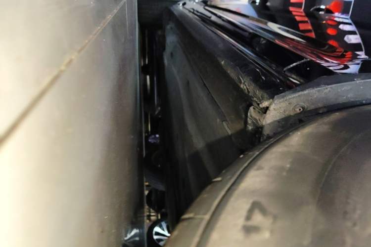 Used Volkswagen Passat 2019 330TSI Elite Edition China VI Right Side Sill