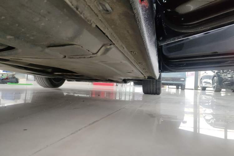 Used Volkswagen Passat 2019 330TSI Luxury Edition China VI Standard Right Side Sill