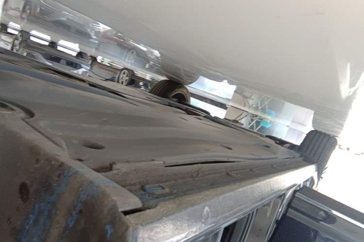 Used Volkswagen Passat 2019 330TSI Luxury Edition China VI Standard Right Side Sill