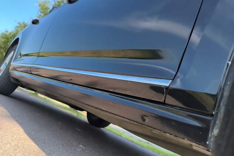 Used Volkswagen Passat 2019 280TSI Business Edition China VI Right Side Sill