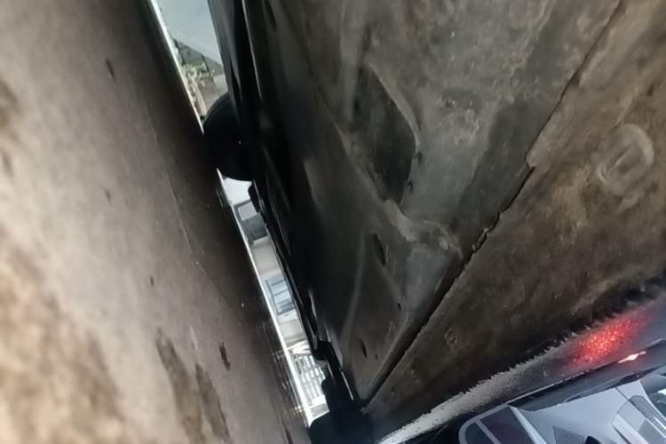 Used Volkswagen Passat 2019 330TSI Luxury Edition China VI Standard Right Side Sill