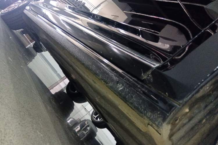 Used Volkswagen Passat 2019 380TSI Luxury Edition China VI Standard Right Side Sill