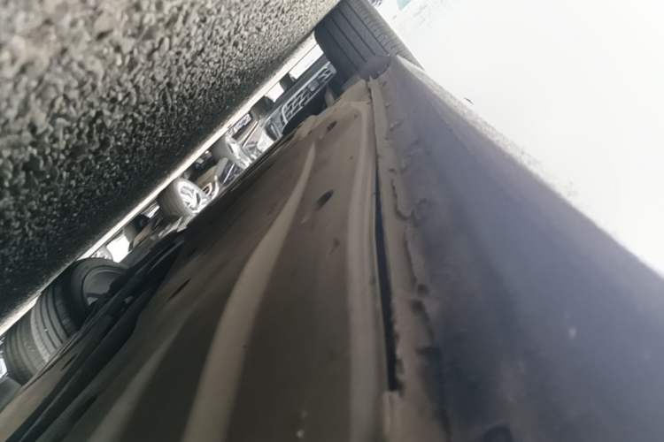 Used Volkswagen Passat 2019 330TSI Luxury Edition China VI Standard Right Side Sill