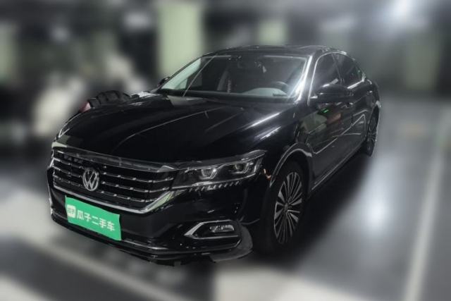 Used Volkswagen Passat 2019 330TSI Luxury Edition China VI Standard