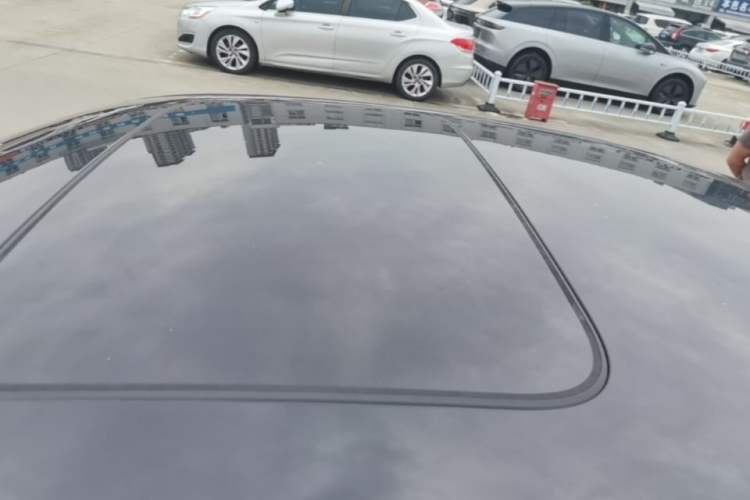 Used Volkswagen Passat 2019 280TSI Business Edition China VI Roof