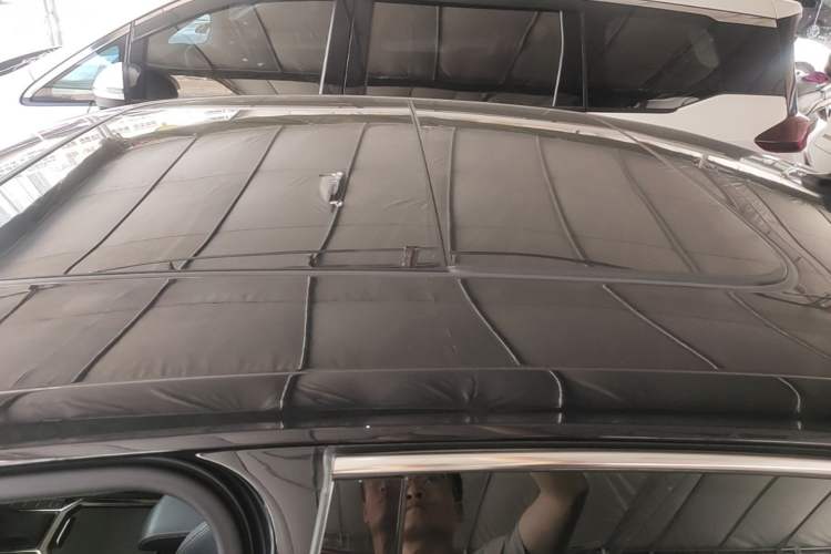 Used Volkswagen Passat 2019 330TSI Elite Edition China VI Roof