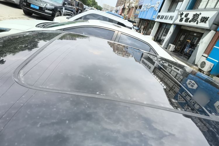Used Volkswagen Passat 2019 330TSI Elite Edition China VI Roof