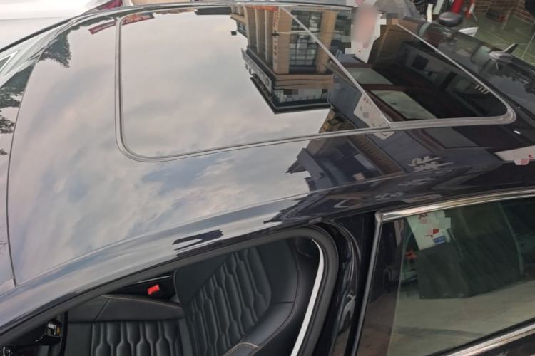 Used Volkswagen Passat 2019 330TSI Elite Edition China VI Roof