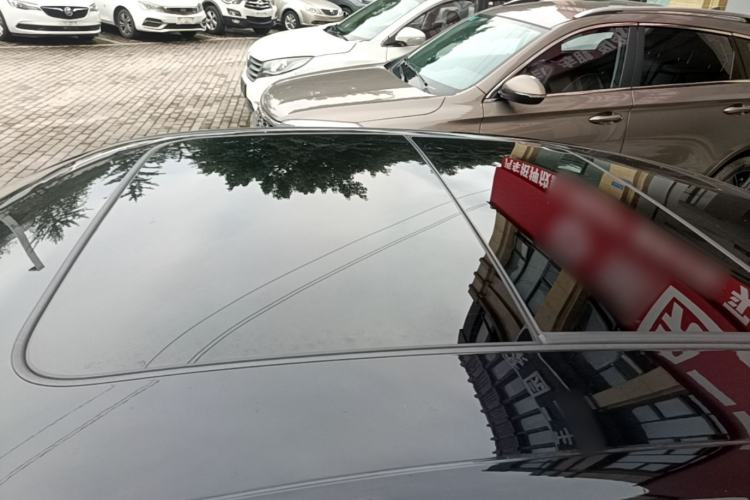 Used Volkswagen Passat 2019 330TSI Luxury Edition China VI Standard Roof