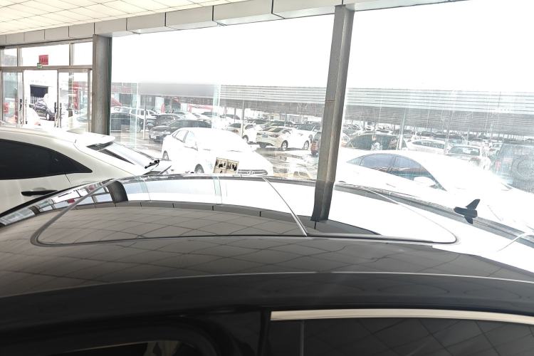 Used Volkswagen Passat 2019 330TSI Luxury Edition China VI Standard Roof