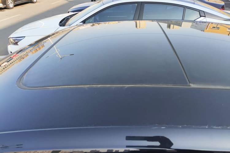 Used Volkswagen Passat 2019 330TSI Elite Edition China VI Roof