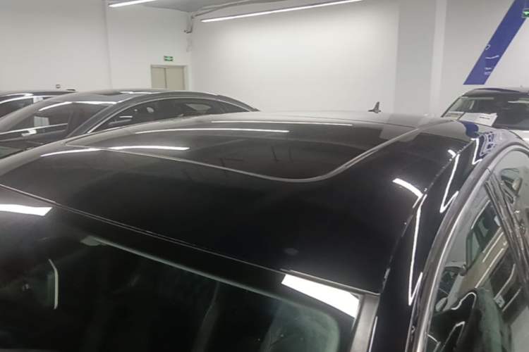 Used Volkswagen Passat 2019 330TSI Luxury Edition China V Standard Roof