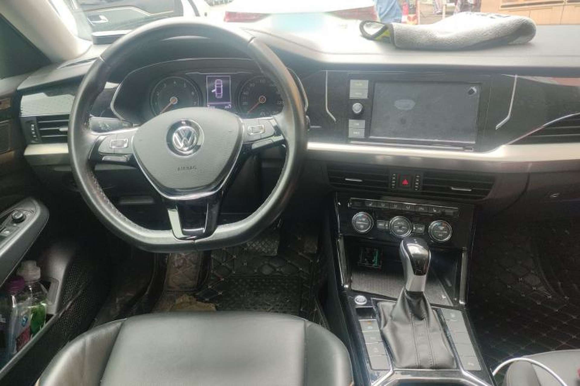 Used Volkswagen Passat 2019 330TSI Elite Edition China V Standard Steering Wheel